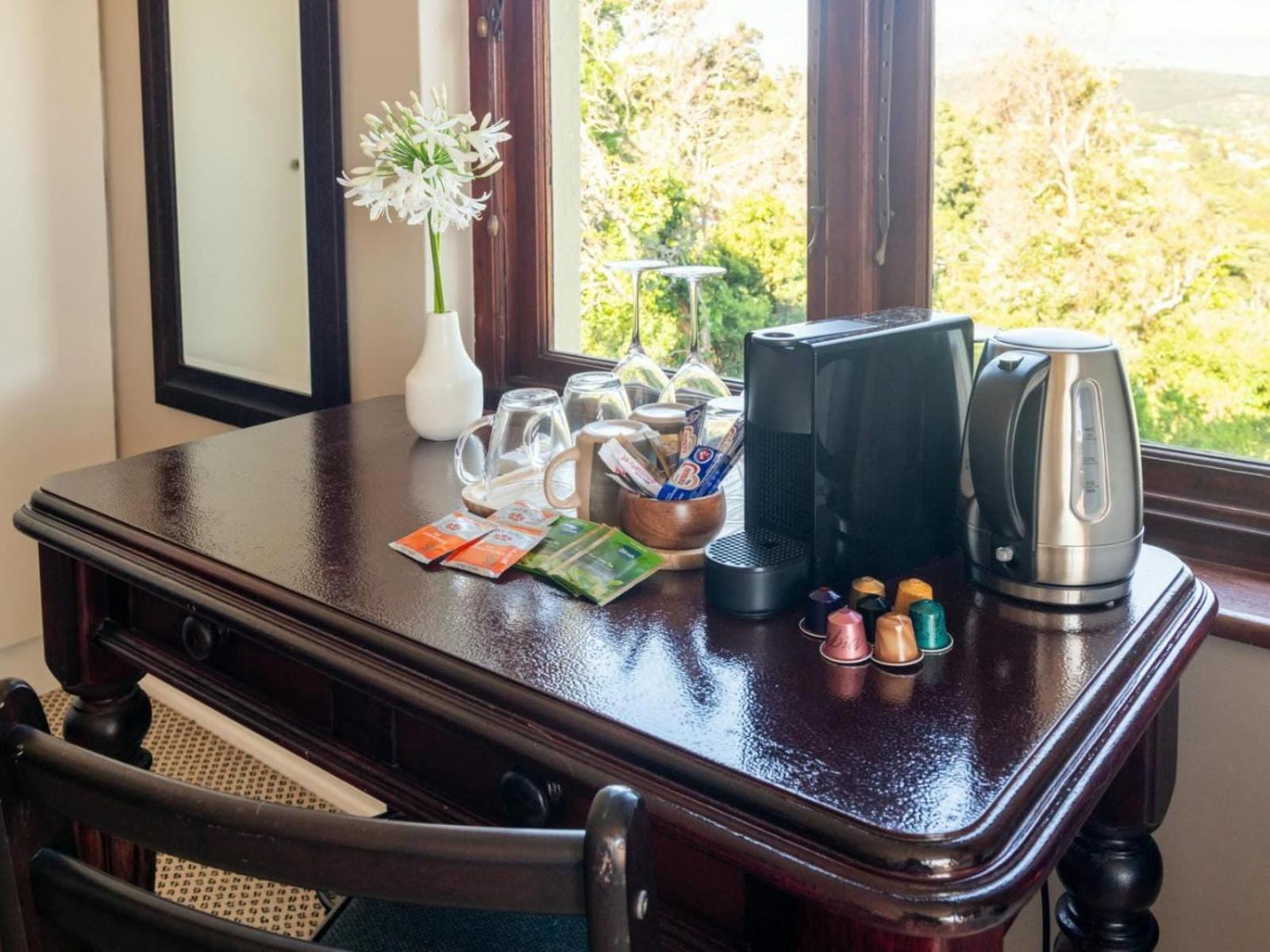 Guest House The Lazy Lion Knysna Room photo